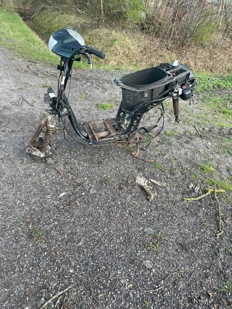 Piaggio skipper/skr frame/onderdelen, Ophalen, Zo goed als nieuw, Piaggio