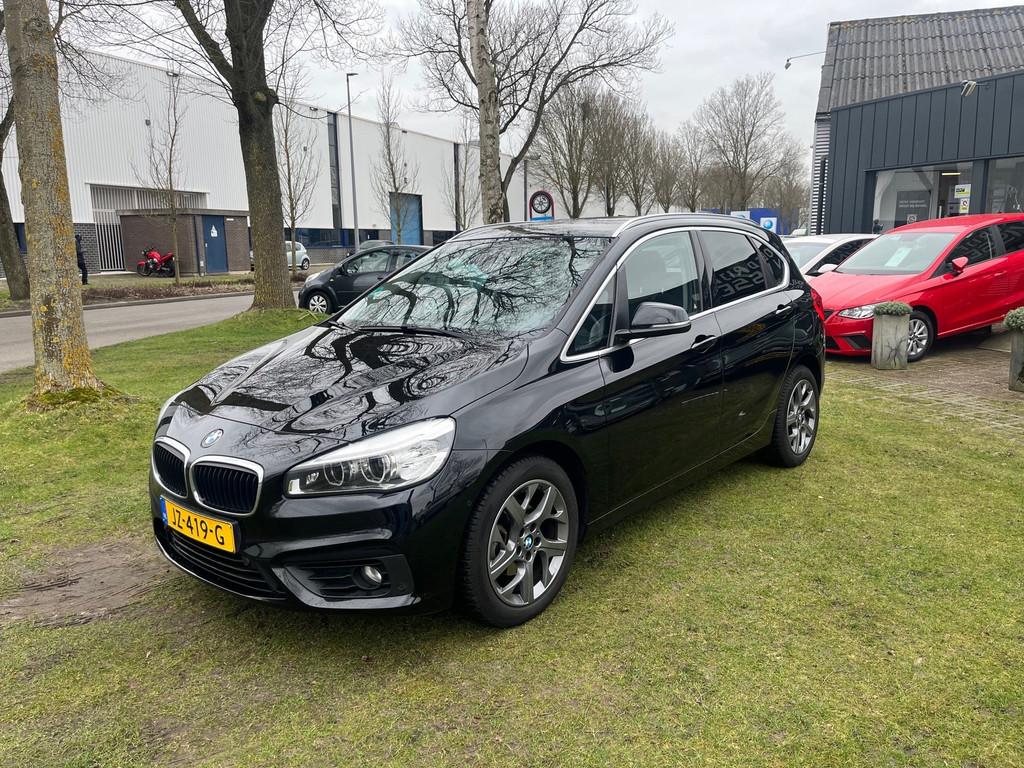 BMW 2-serie Active Tourer 216i Centennial High Executive * a, Voorwielaandrijving, Stof, Gebruikt, Zwart