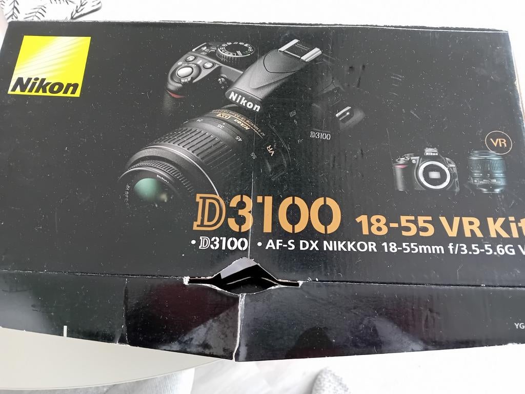 Nikon D3100 spiegelreflex camera, Ophalen