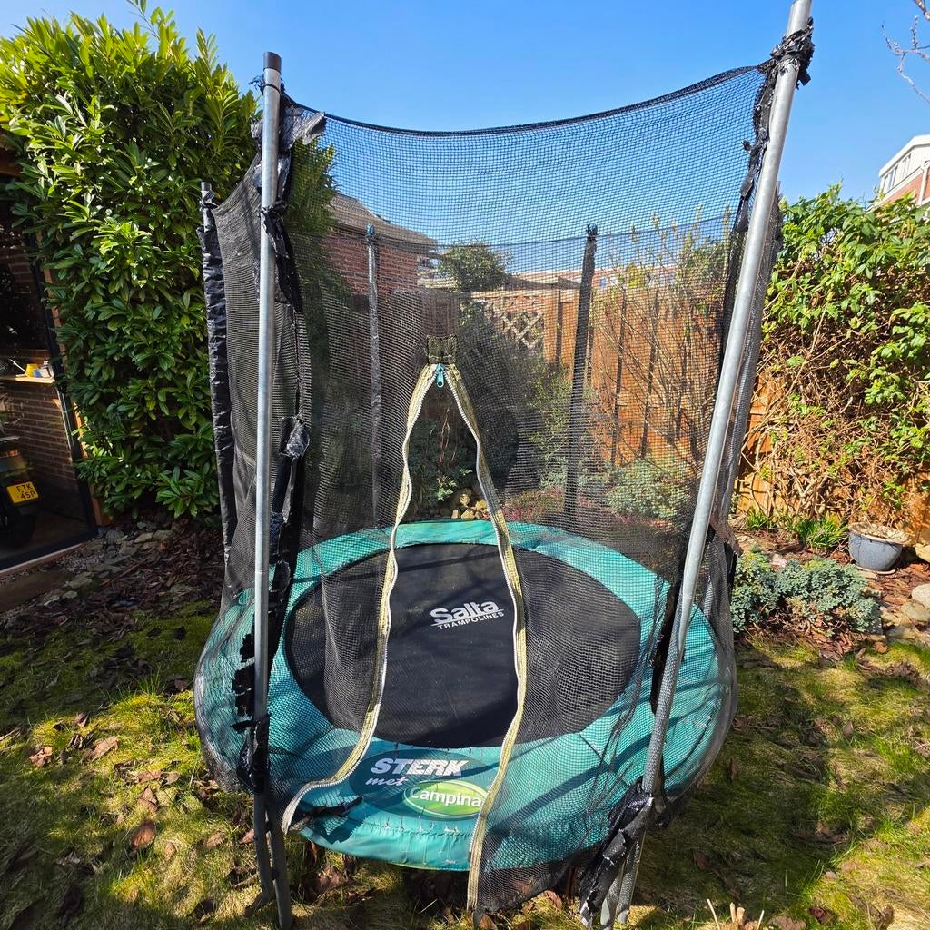 Gratis Salta trampoline (zelf demonteren), Kinderen en Baby's, Speelgoed | Buiten | Trampolines, Gebruikt, Ophalen
