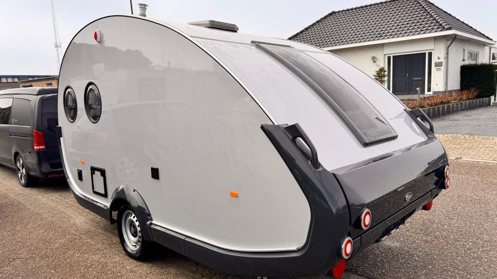 T@B 400 fietsdrager,servicdeluik,hordeur,douche, Koelkast, Tot en met 3, Particulier, T@b