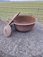 Antieke zware gietijzeren kook/was ketel compleet, Ophalen