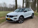 Volkswagen T-Roc 2.0 TSI 190pk 4Motion dsg/acc/app/navi/pano, Auto's, Volkswagen, Automaat, 15 km/l, Euro 6, 1984 cc