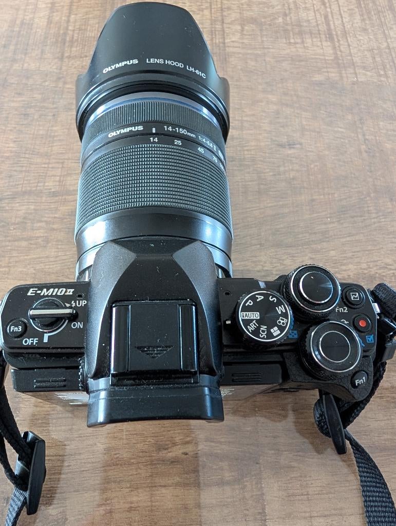 Olympus OM-D E-M10 Mark II Body Zwart + extra's, Spiegelreflex, Ophalen of Verzenden, Zo goed als nieuw, Olympus