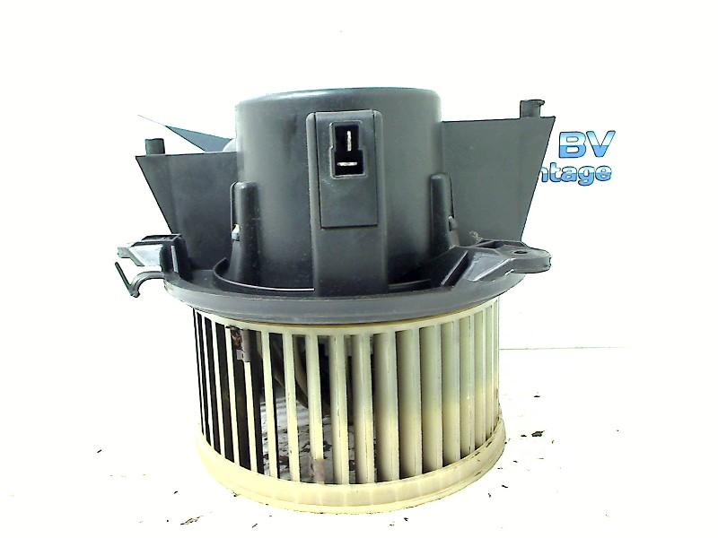 Kachel Ventilatormotor Fiat Doblo (223A/119) 2004 141730600, FCA Germany GmbH, Gebruikt, IPC D1-09 Bahnhofsplatz, Rüsselsheim am Main 65423, , Duitsland