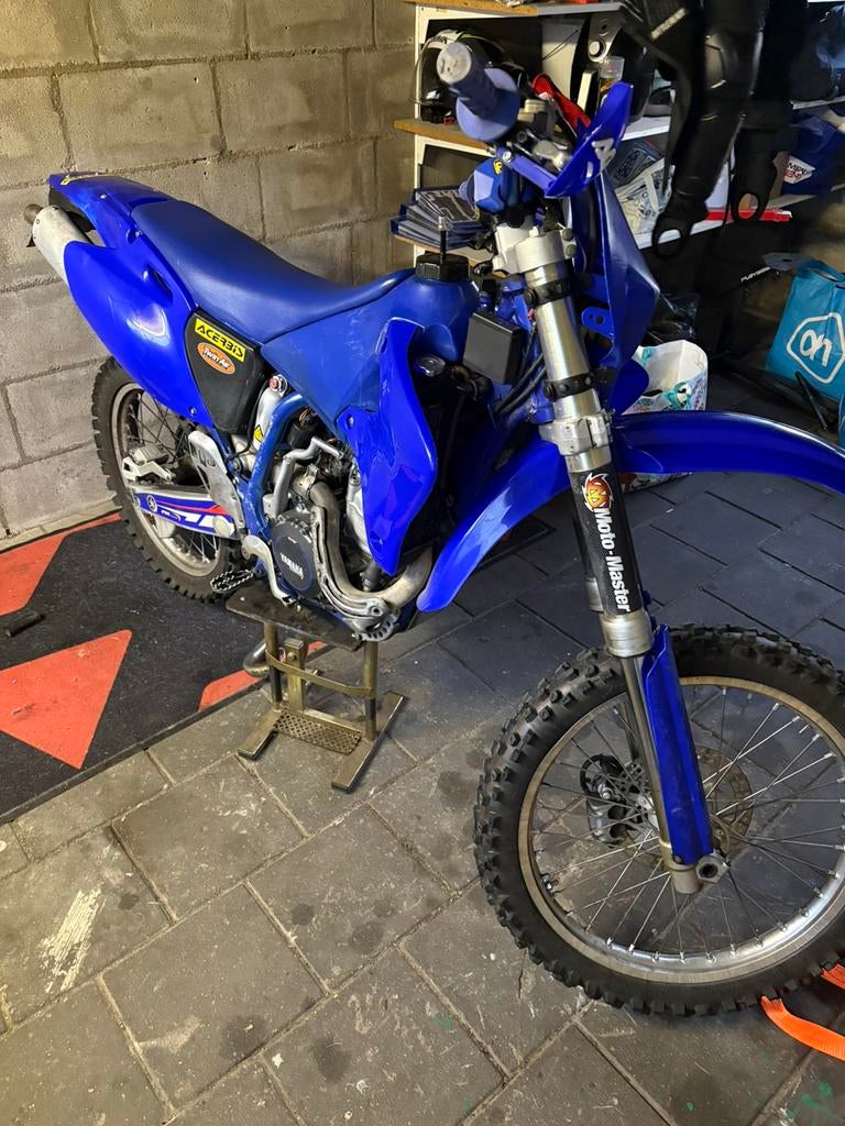 Yamaha yz426f met kenteken EN EXTRA’S, Sportuitlaat, Enduro, Minimaal motorrijbewijs A2, Handgeschakeld