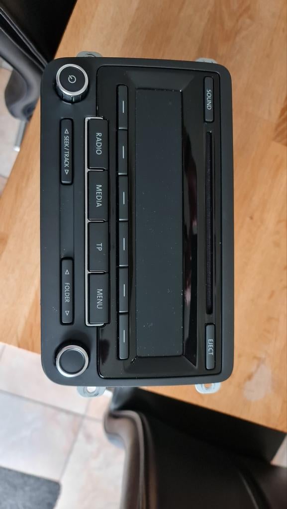Autoradio voor Volkswagen Golf Plus - Origineel, Ophalen of Verzenden, Gebruikt