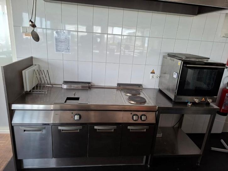 Complete Keuken, Huis en Inrichting, Keuken | Complete keukens, Gebruikt, Overige typen, Grijs, Staal of Rvs, Ophalen