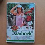 2 Jaarboeken en Hema Breiboek Retro, Ophalen of Verzenden