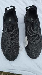Adidas Yeezy Mt 40+41, Kleding | Heren, Schoenen, Ophalen of Verzenden, Nieuw, Zwart