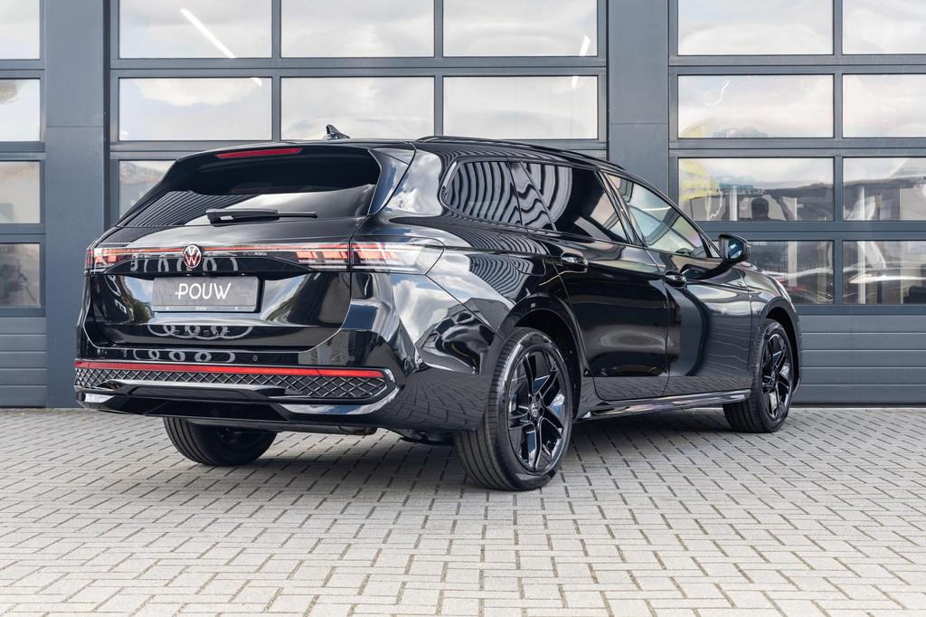 Volkswagen Passat Variant 1.5 eHybrid DSG 204pk R-Line Editi, 12 maanden, Stof, 1498 cc, 4 cilinders