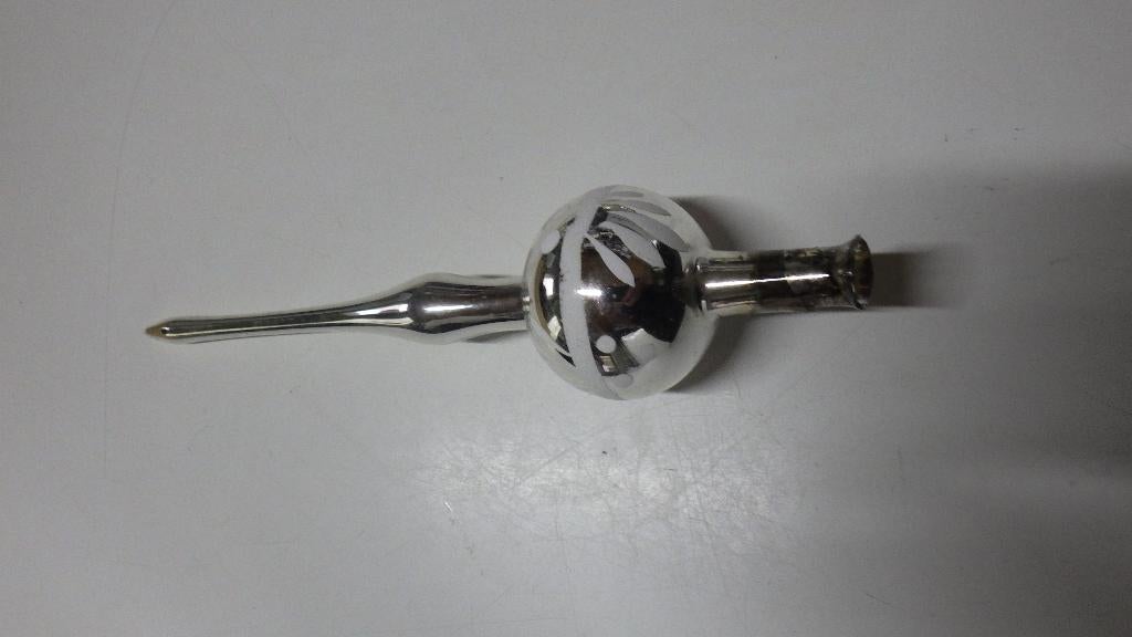 mooie zilverkleurige kerstpiek met opdruk, Diversen, Kerst, Ophalen of Verzenden, Gebruikt