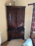 Hoekkast /TV kast, Ophalen