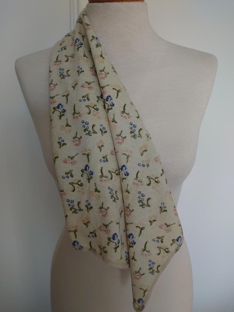 sjaaltje La Pagayo Nieuw, Kleding | Dames, Mutsen, Sjaals en Handschoenen, Maat 38/40 (M), Verzenden, Nieuw, Sjaal