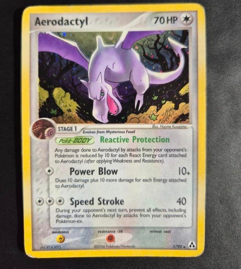 Holo Aerodactyl Pokémon kaart - Goede staat, Ophalen of Verzenden, Zo goed als nieuw, Losse kaart, Foil