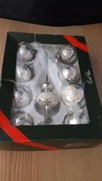 mooie zilverkleurige kerstballen en piek, Diversen, Kerst, Ophalen of Verzenden, Gebruikt
