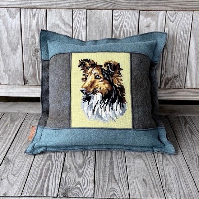 Kussenhoes Schotse Collie  en wollen dekens, Huis en Inrichting, Woonaccessoires | Kussens, Ophalen of Verzenden, Nieuw, Overige kleuren