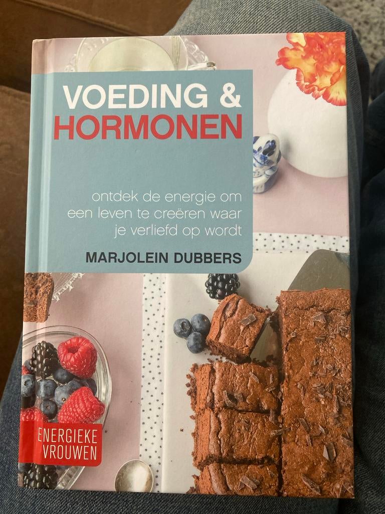 Nieuw! Voeding & Hormonen - Marjolein Dubbers 9789021575704, Boeken, Gezondheid, Dieet en Voeding, Ophalen of Verzenden, Nieuw