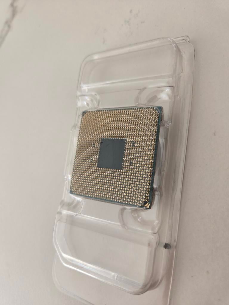AMD Ryzen 7 CPU 2700x AM4 4.3 Ghz processor, Socket AM3, Zo goed als nieuw, AMD Ryzen 7, 3 tot 4 Ghz