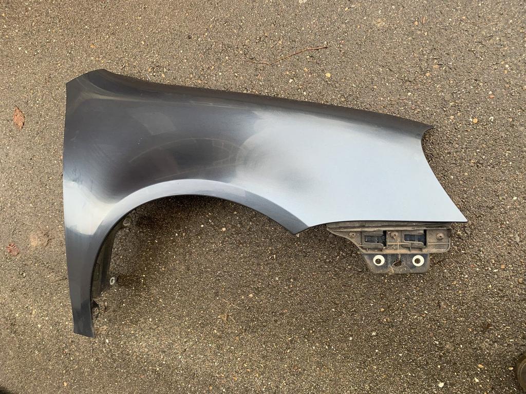 zijscherm spatbord Rechts volkswagen golf 5 2003- 2010 LC5F, Gebruikt, -, Volkswagen, -