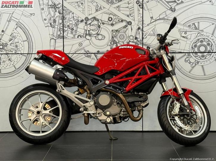 Ducati MONSTER 1100 (bj 2009), Motoren, Motoren | Ducati, Bedrijf, Overig, meer dan 35 kW
