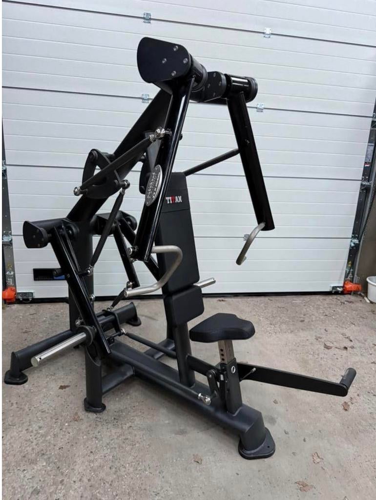 Titan Fitness Chestpress / Brustpresse / Chest machine, Ophalen, Benen, Gebruikt, -