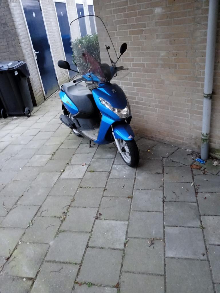 Peugeot Kisbee snorscooter blauw, Ophalen of Verzenden