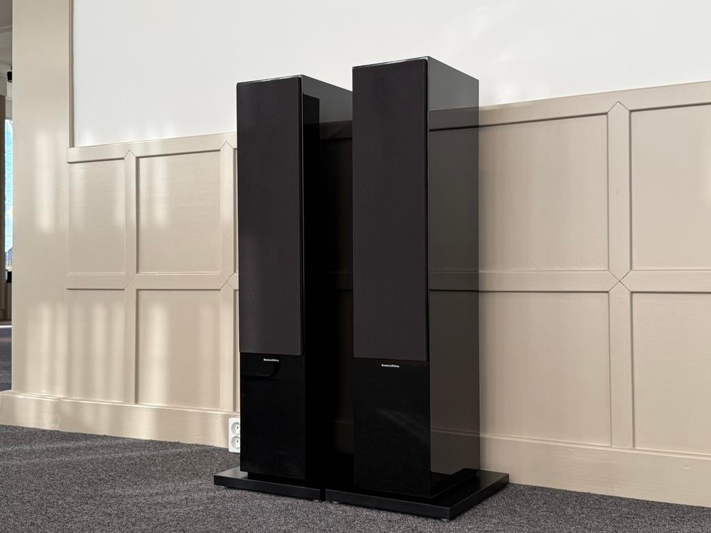 B&W 703 S2, Audio, Tv en Foto, Luidsprekers, Ophalen of Verzenden, Zo goed als nieuw, Bowers & Wilkins (B&W), /