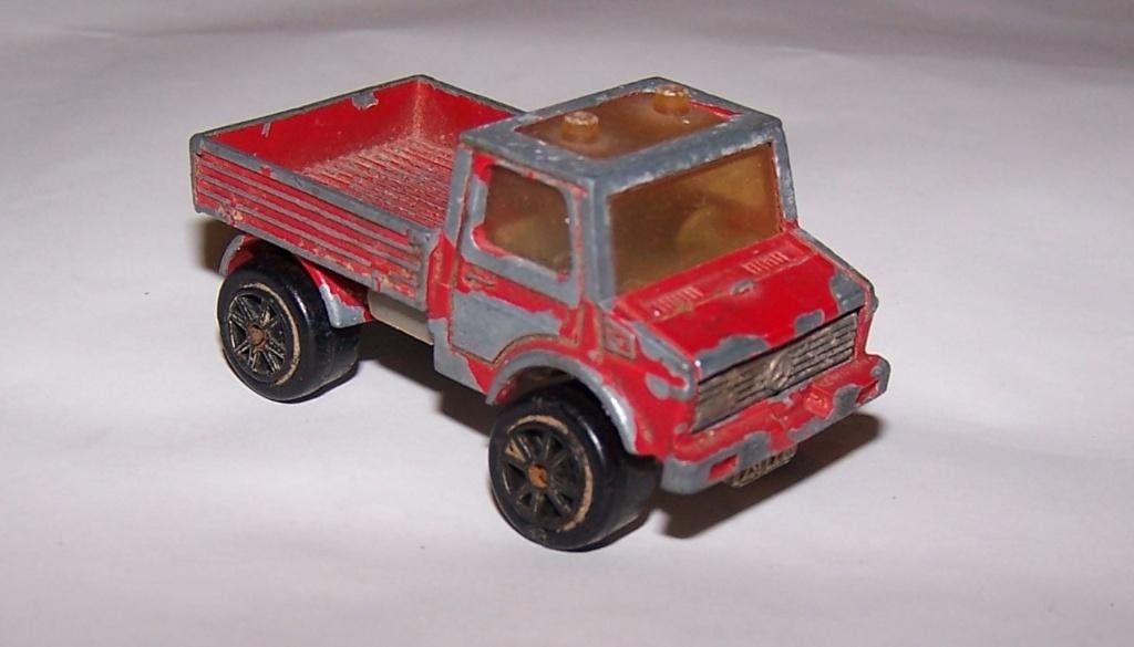 Vintage Majorette Mercedes Unimog model., Ophalen of Verzenden, Gebruikt, Bus of Vrachtwagen