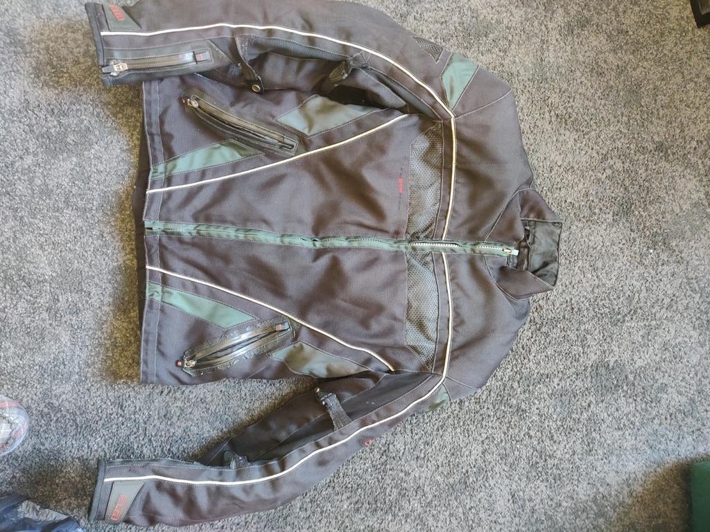 Lindstrands motorjas Medium, Motoren, Kleding | Motorkleding, Ophalen