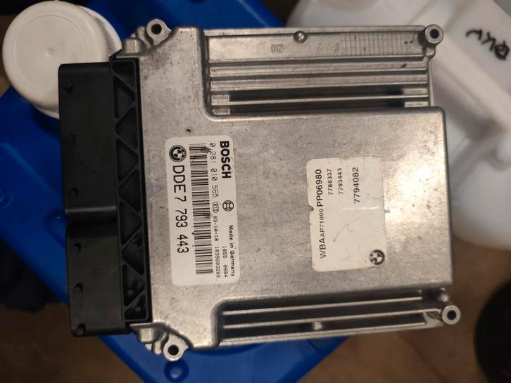 BMW Computer ECU Bosch DDE 7 793 443, Auto-onderdelen, Motor en Toebehoren, Ophalen of Verzenden