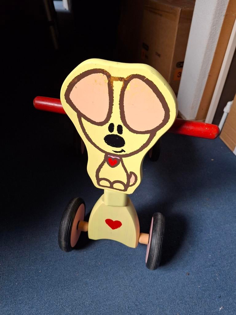 Houten loopfietje Woezel en Pip., Ophalen, Zo goed als nieuw, Loopfiets