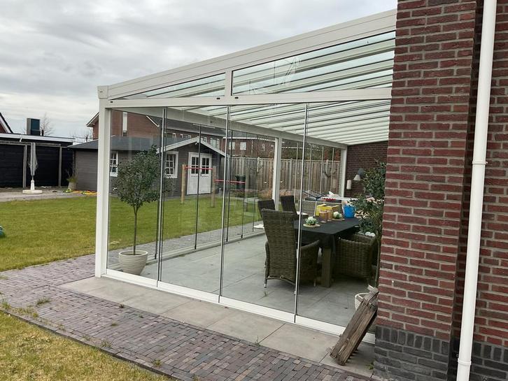 Glazen schuifwand 4 panelen van 98 centimeter ong 2.30 hoog, Tuin en Terras, Overkappingen, Zo goed als nieuw, Serre, Ophalen