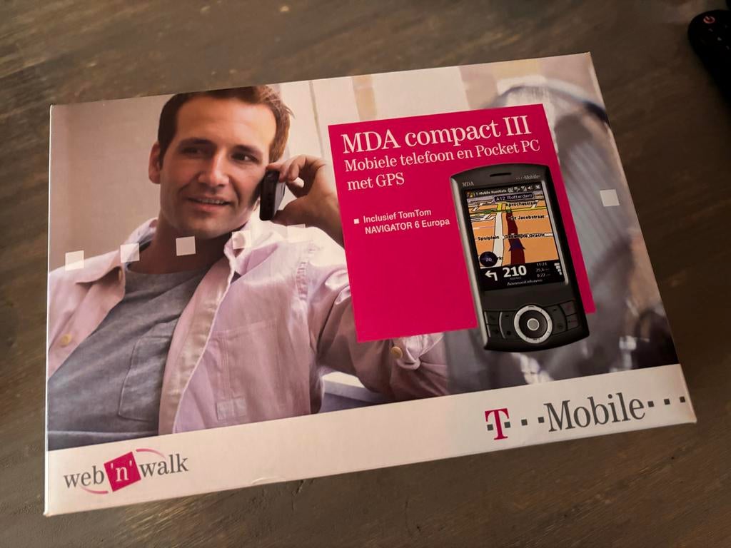 MDA compact III in doos met accessoires, Gebruikt, Overige modellen, Ophalen of Verzenden, Minder dan 3 megapixel