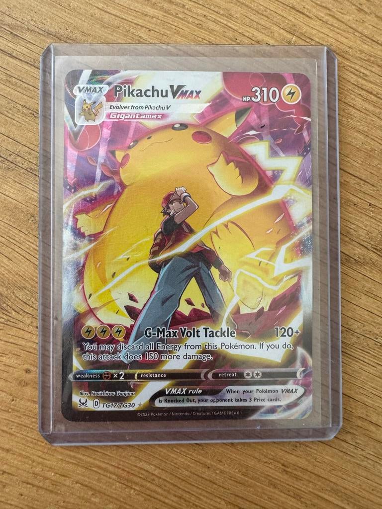 Pikachu VMAX TG17/TG30 Pokémon Kaart, Ophalen of Verzenden, Zo goed als nieuw, Losse kaart