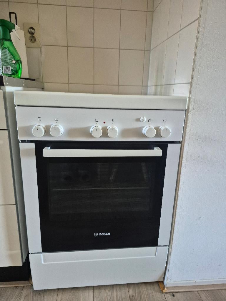 Fornuis, Witgoed en Apparatuur, Fornuizen, Ophalen, Gebruikt, 60 cm of meer, 4 kookzones