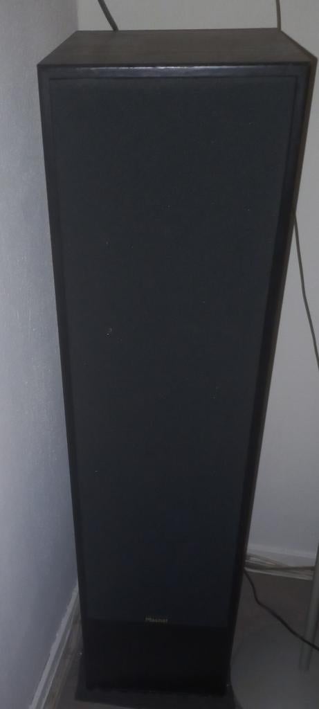 Magnat Vector 5, 3 way bass reflex box, Audio, Tv en Foto, Luidsprekers, Ophalen, Magnat, Zo goed als nieuw, 120 watt of meer
