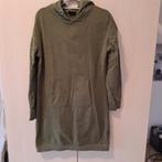 Groene sweatjurk, 36-38, kapuchon en kangeroo zak, Kleding | Dames, Ophalen of Verzenden, Zo goed als nieuw, Boven de knie, Groen