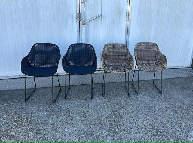 4 stuks terrasstoelen horeca cafe outdoor willow eekhoorn, Ophalen, Zwart, Nieuw, Vier