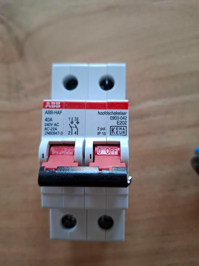 ABB 1 fase hoofdautomaat en busboard, Ophalen of Verzenden