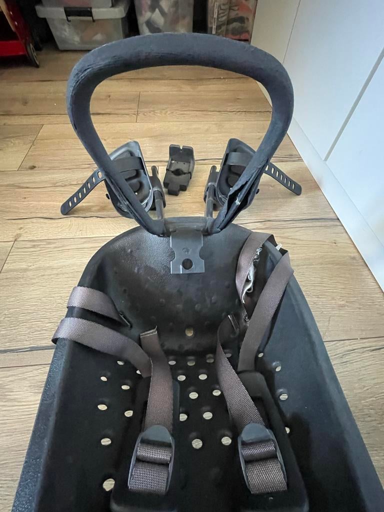 Yepp Fietsstoeltje voorzitje met windscherm - Gebruikt, Ophalen, Achterzitje, 9 t/m 18 kg, Gebruikt
