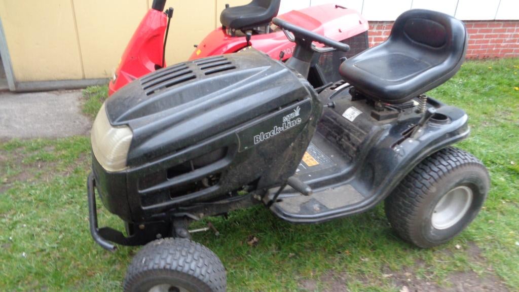 wegens inruil 2 x zitmaaier    liefst 1 koop, Ophalen, Gebruikt, MTD, Mtd