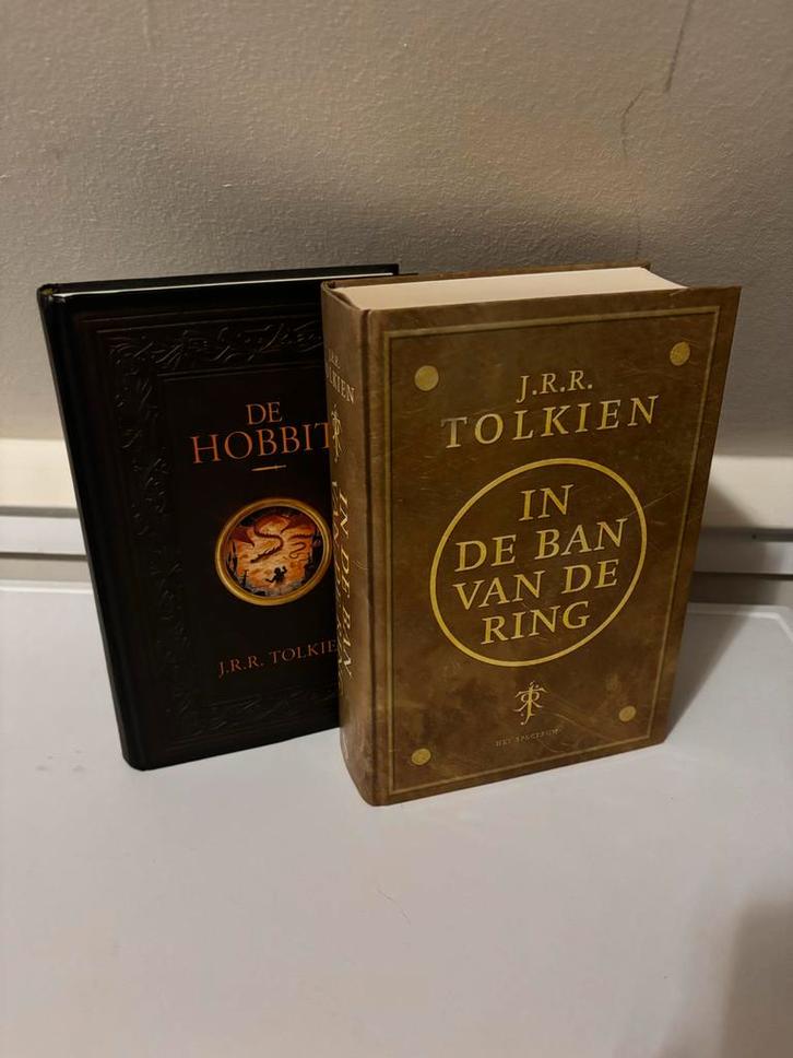 De Hobbit & In de Ban van de Ring - Hardcover Bundel, Boeken, Fantasy, Zo goed als nieuw, Ophalen of Verzenden
