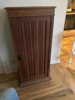 Leuk kastje uit grootmoeders tijd, Ophalen, Gebruikt