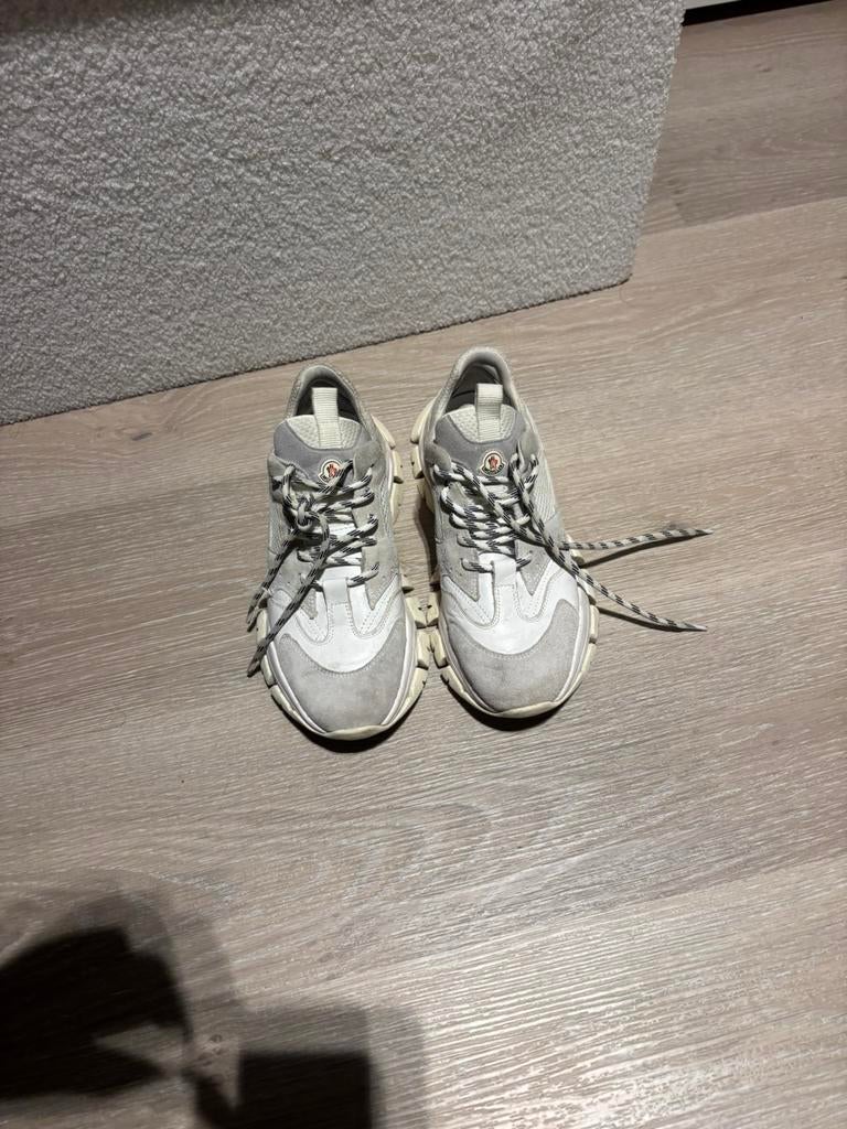 Moncler sneakers 36, Ophalen of Verzenden, Gebruikt