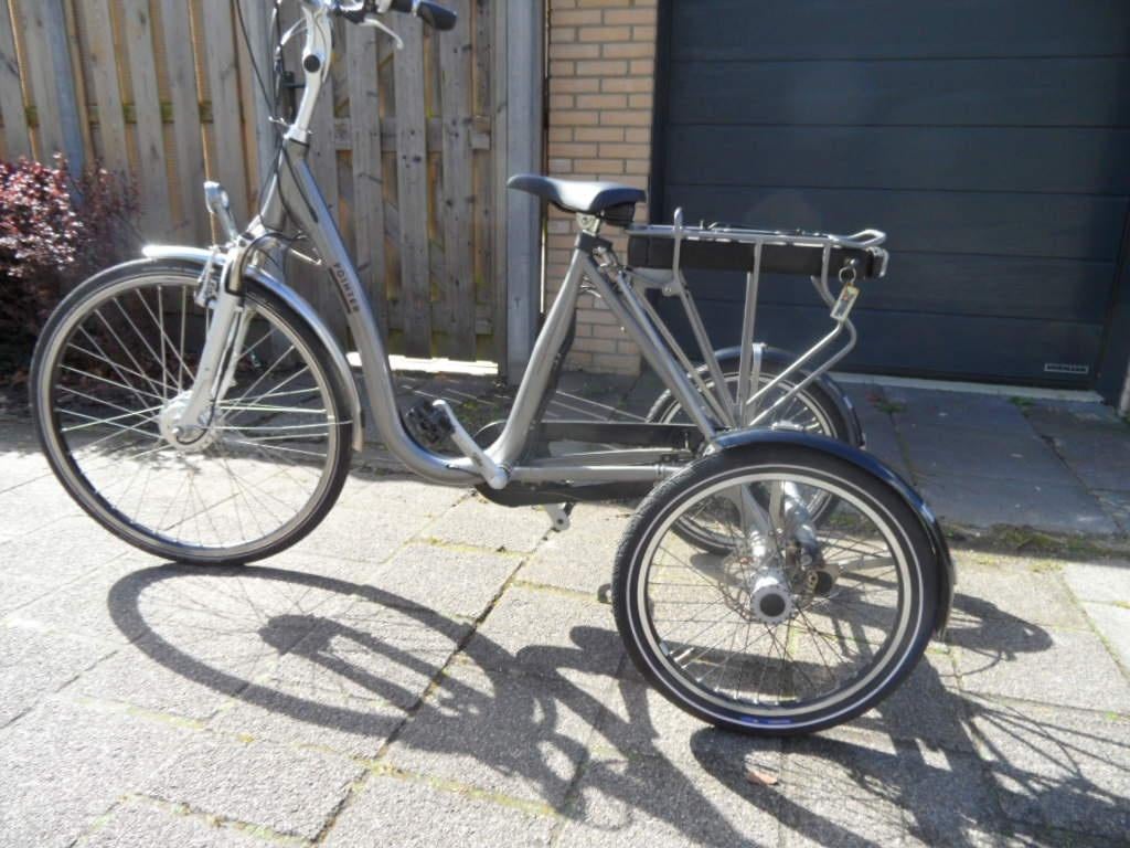ELECTRISCHE DRIEWIEL FIETS, Ophalen, Gebruikt