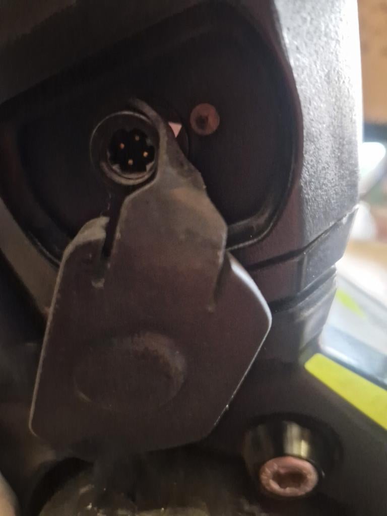 Yamaha eBike accu oplader, Fietsen en Brommers, Ophalen of Verzenden, Gebruikt