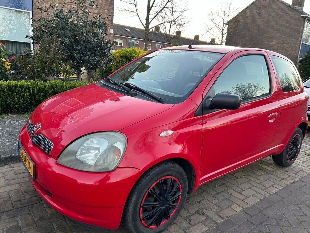 Toyota Yaris 1.3 16V 3DR Linea SOL AUTOMAAT 2002 Rood, 4 cilinders, 400 kg, Origineel Nederlands, Yaris