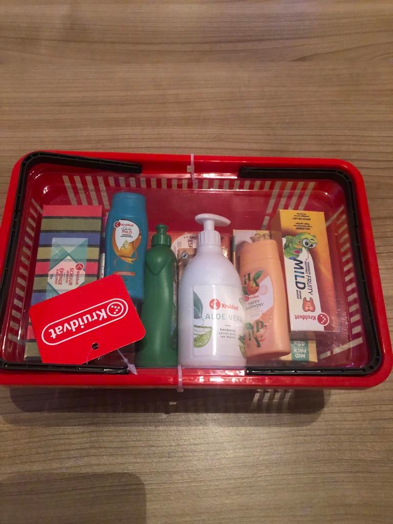 Kruidvat Speelgoedmandje met Speelgoed - Nieuw, Kinderen en Baby's, Ophalen of Verzenden, Nieuw, Jongen of Meisje