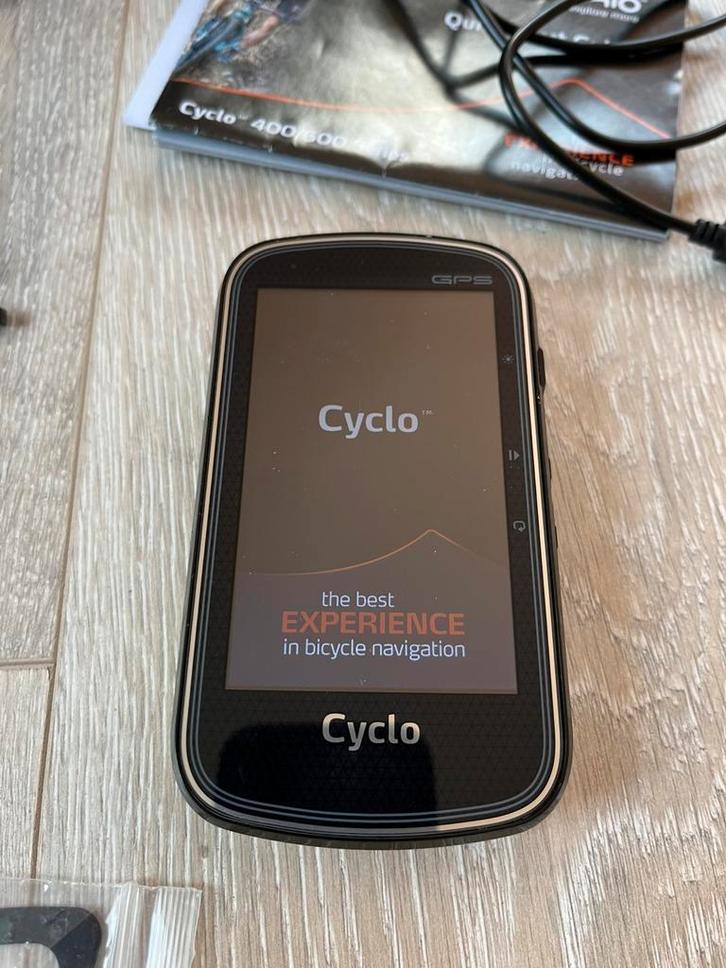Mio Cyclo 405 HC, Fietsen en Brommers, Fietsaccessoires | Fietscomputers, Gebruikt, Cadanssensor, Draadloos, GPS, Hartslagsensor